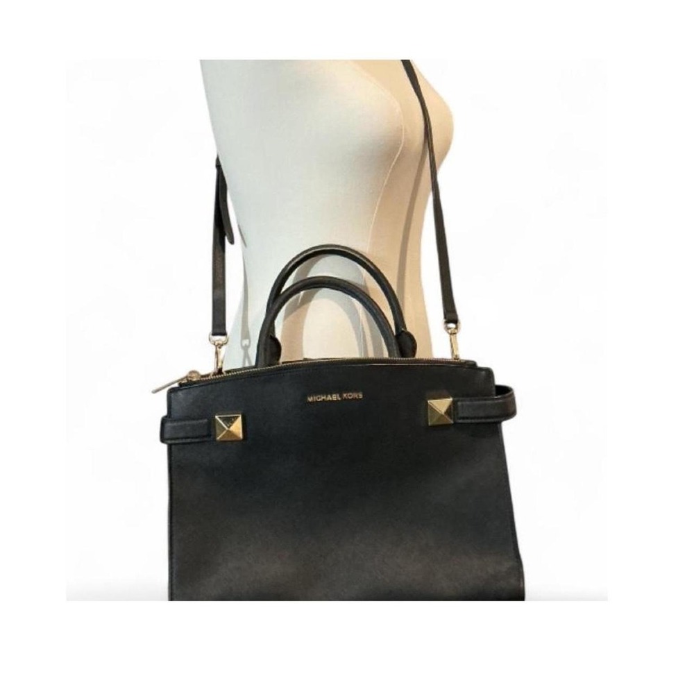 Michael Kors Satchel Womens Medium Black Good Saffiano Leather